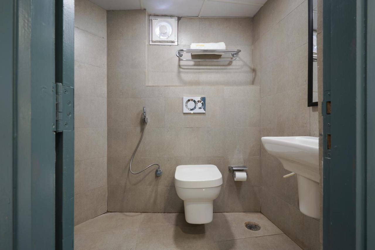 Uptown Hotel Нагпур Екстериор снимка